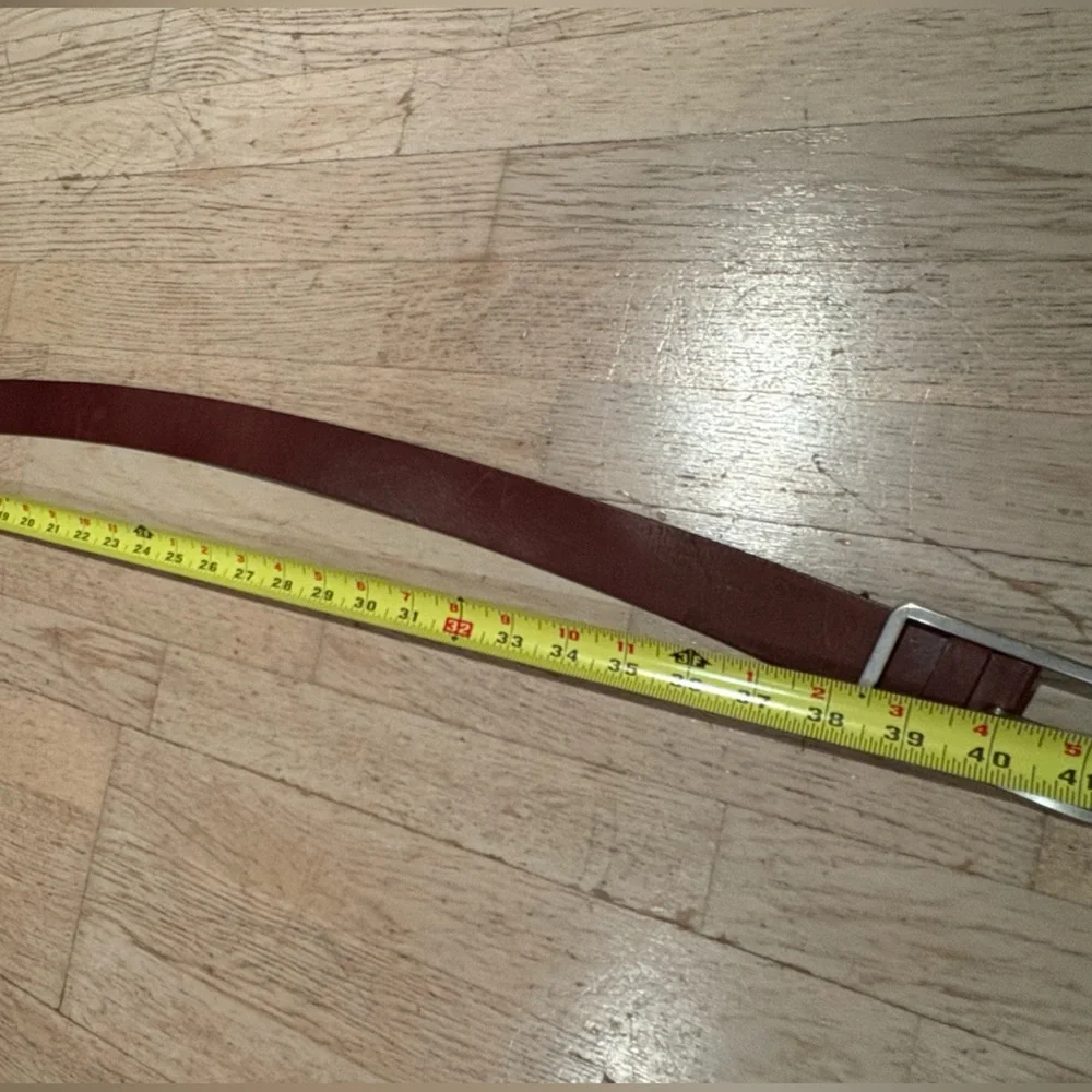 Banana Republic Classic Brown Leather Belt